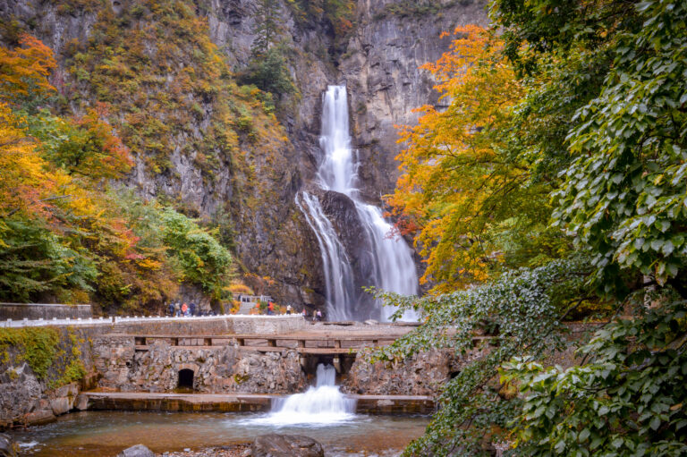 Ullim,Falls,In,North,Korea,Countryside,Autumn